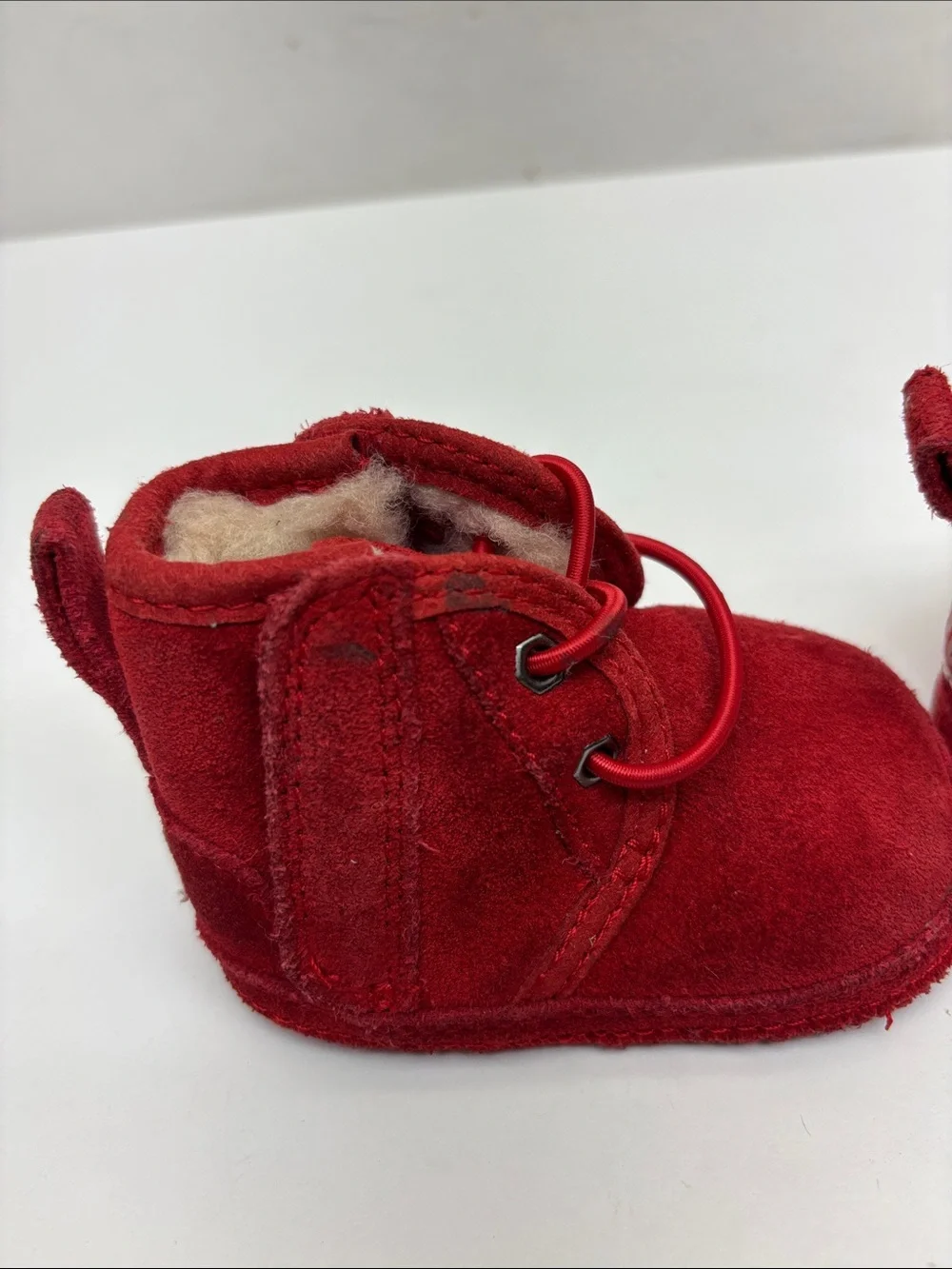 UGG Kids Red Suede Lace-Up Boots, SZ 01 for baby’s, box 73